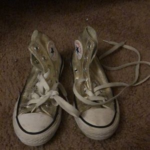 Chuck Taylor’s size 12